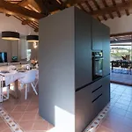 Borgo Da Monte 8, Emma * Monteprandone