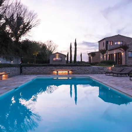 Vila Borgo Da Monte 8, Emma *