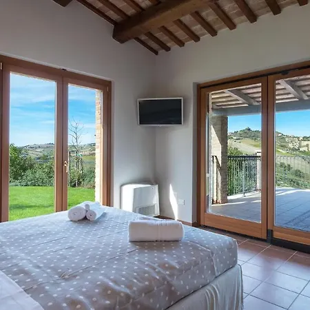 Borgo Da Monte 8, Emma