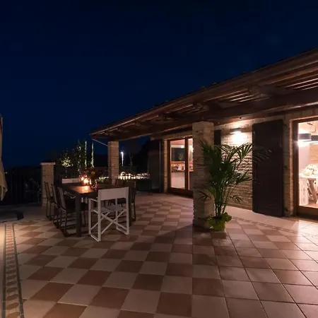 Borgo Da Monte 8, Emma * Monteprandone