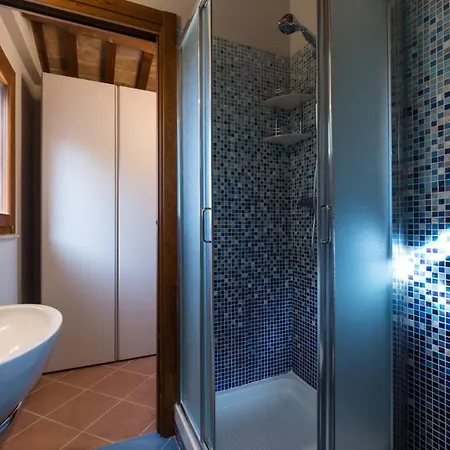 Villa Borgo Da Monte 8, Emma