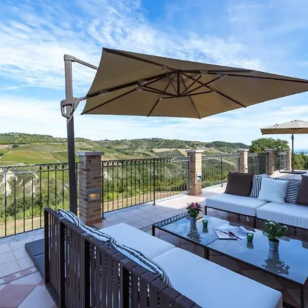 Villa Borgo Da Monte 8, Emma Monteprandone