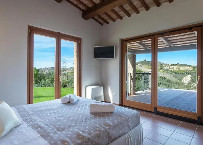 Borgo Da Monte 8, Emma