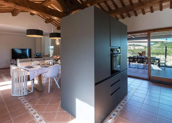 Borgo Da Monte 8, Emma * Monteprandone