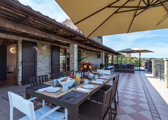 Borgo Da Monte 8, Emma Villa Monteprandone