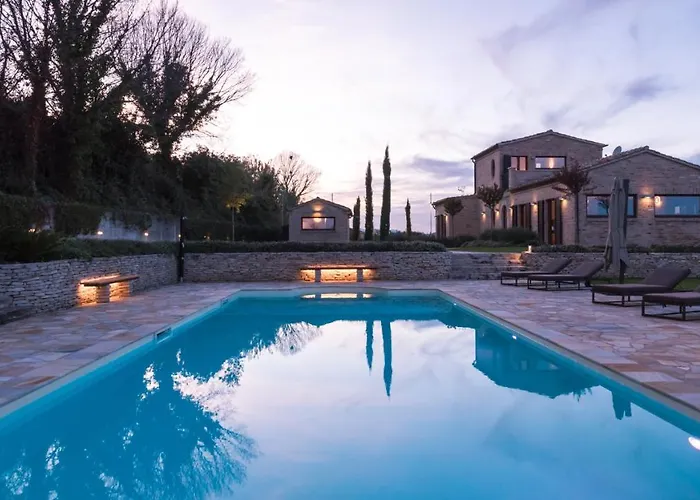 Villa Borgo Da Monte 8, Emma *